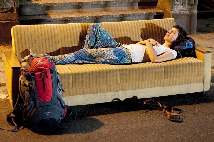 couchsurfing jpg couchsurfing jpg