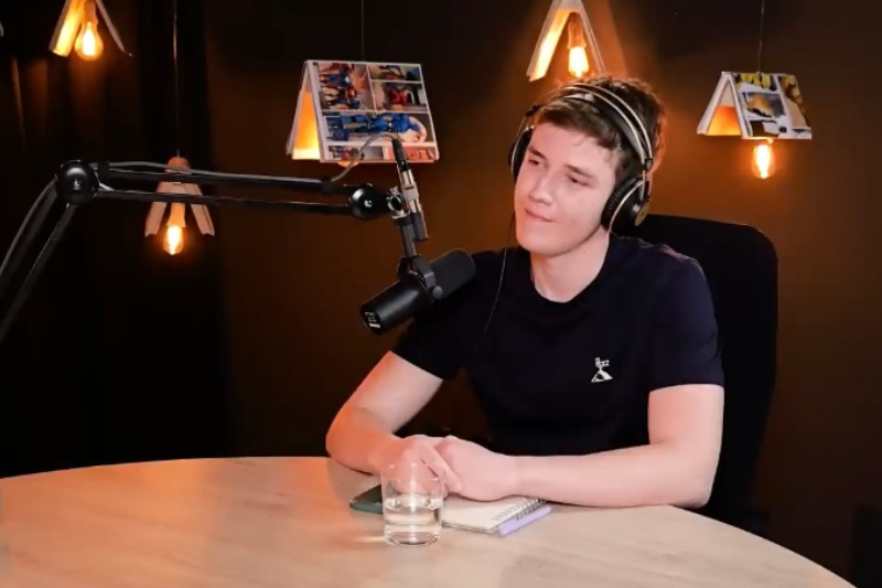 nikolaidolores4