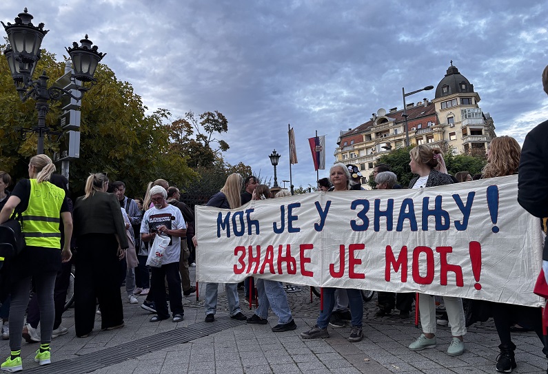 Zmajevi: prognani i poniženi .